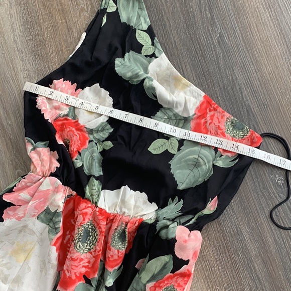 Alice + Olivia. Silk Floral Jumpsuit. Tall 4 - Picture 6 of 9